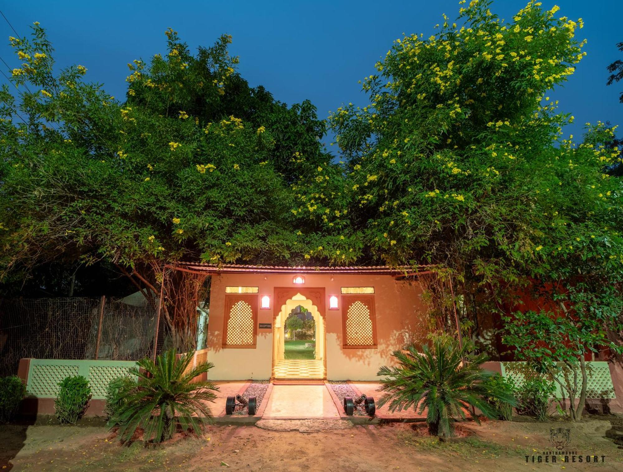 Ranthambore Tiger Resort Sawai Madhopur Extérieur photo